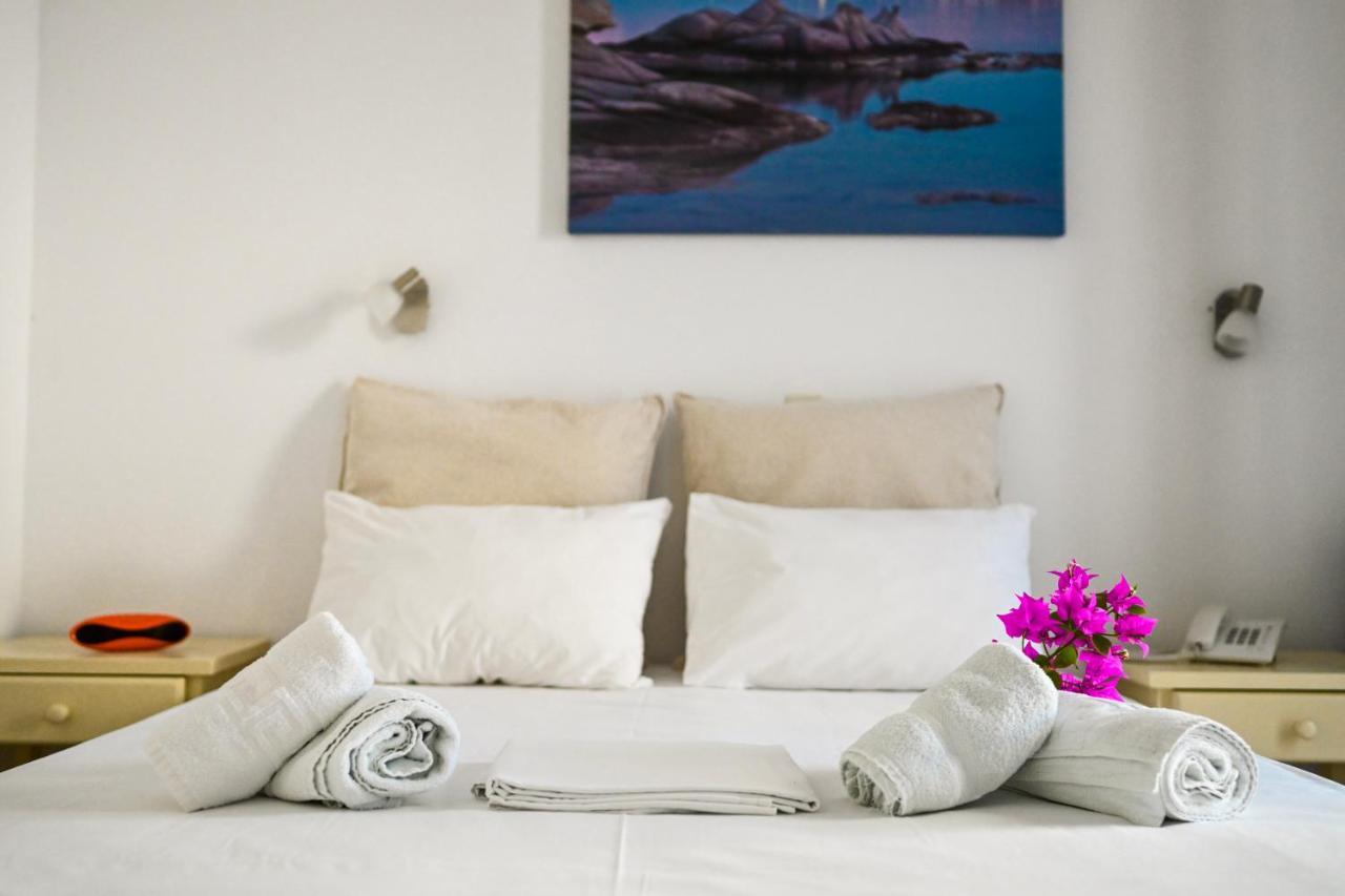 Beachfront Bocamviglies Rooms - Naoussa Bespoke View Eksteriør billede